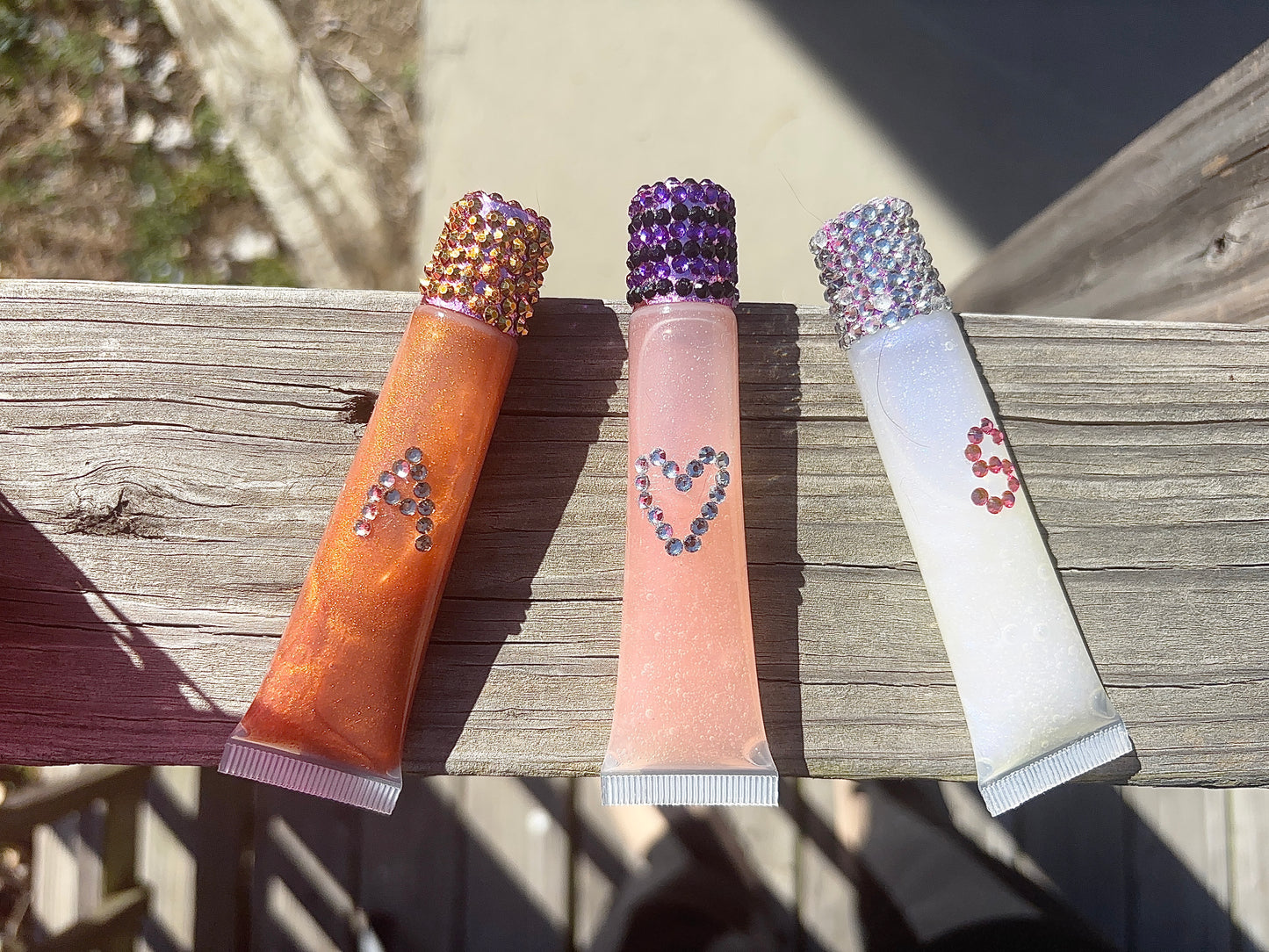 LUXBITE Signature Gloss (Bejeweled Cap with Initial Letter or Heart)